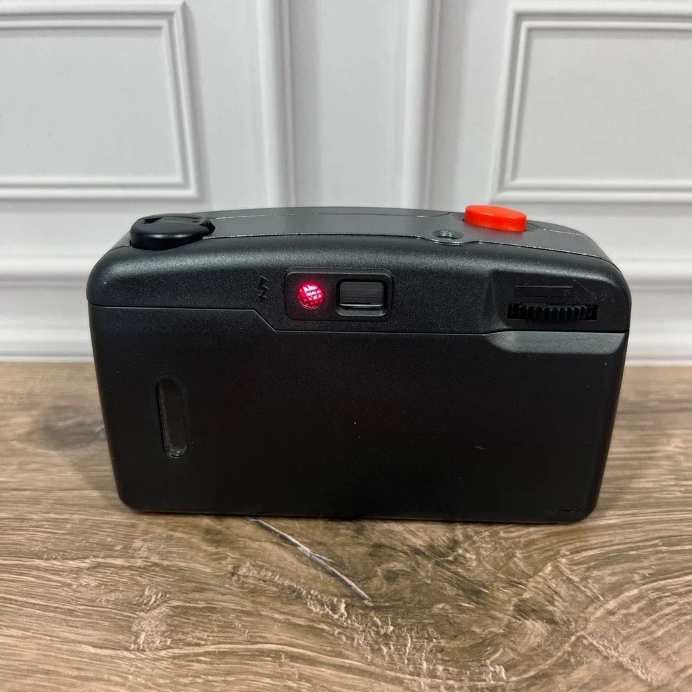 Snap Sights 35mm Film Camera Gray Waterproof Casing 100ft Manual